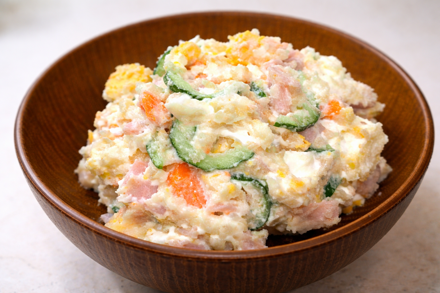 なんだかんだと使える酢で作るポテトサラダ（2〜3人分）